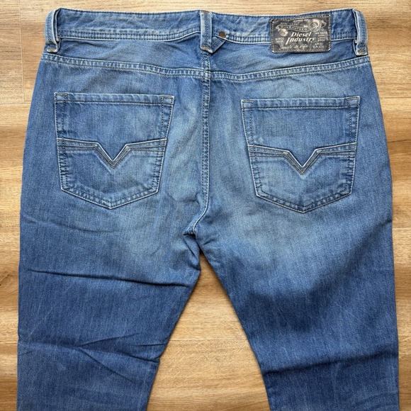 Diesel Jeans Men 34x28 Blue Larkee Tapered Leg Denim Medium Wash 0814Z (Hemmed) - Picture 4 of 14